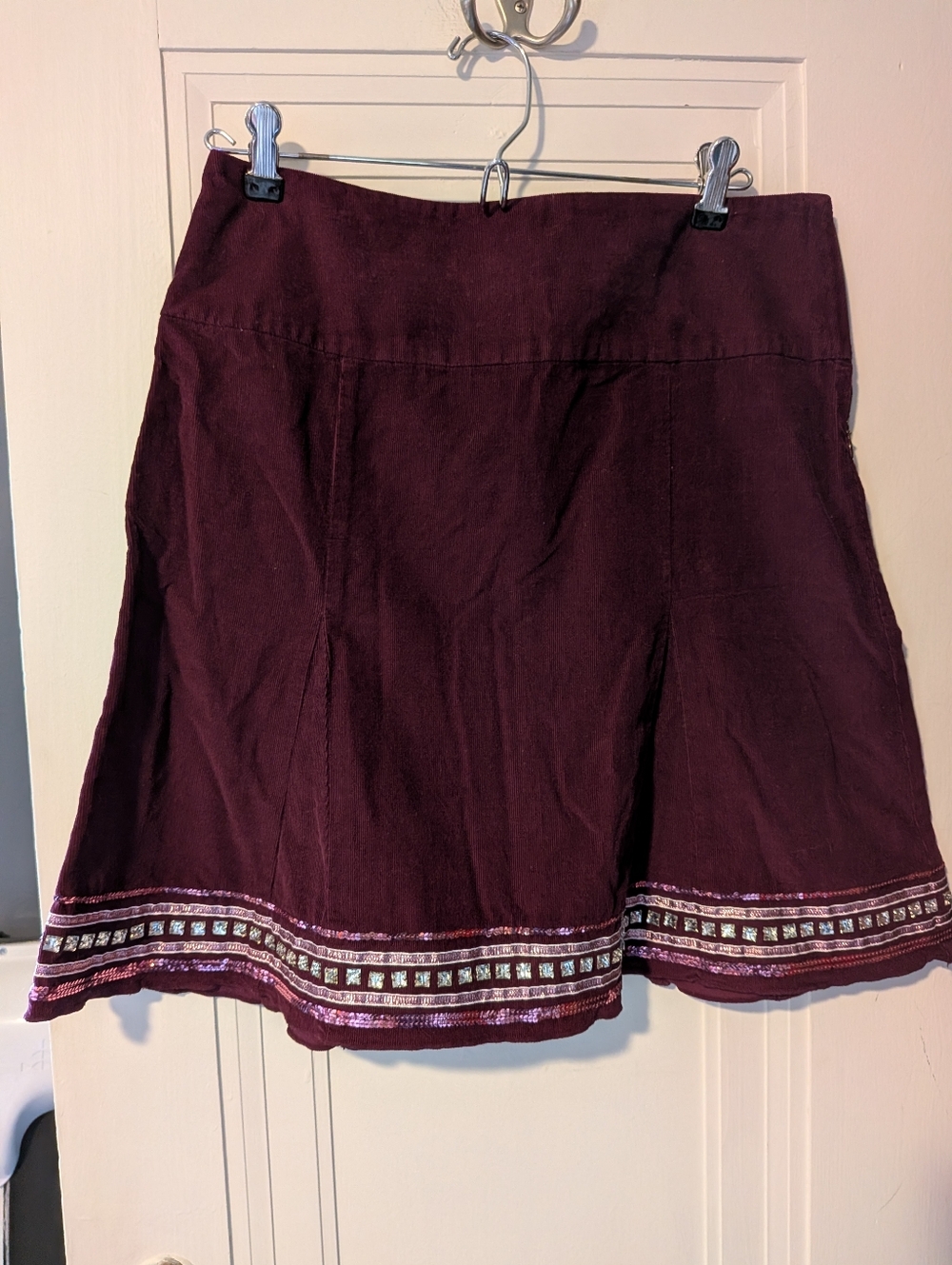 Y2K American Eagle Corduroy Skirt With Sequins